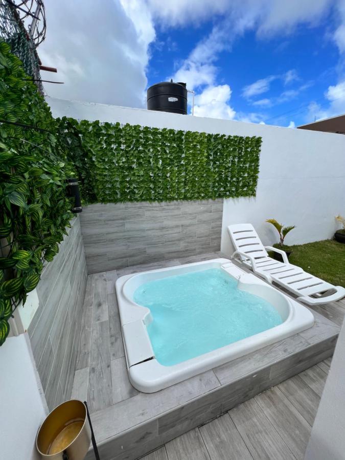 Preciosa Con Piscina Y Jacuzzi En * Punta Cana