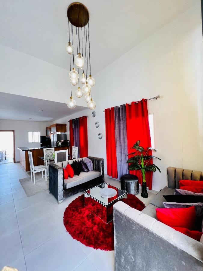 Villa Preciosa Con Piscina Y Jacuzzi En Punta Cana