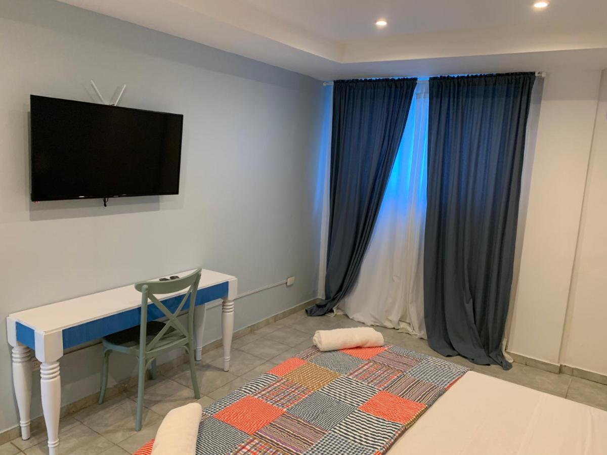 Noe ,1 Bedroom # 5 Near To The Hotel *