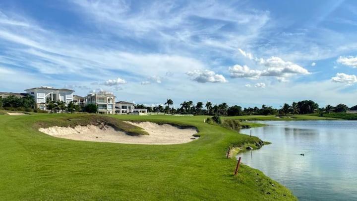 Beautiful Property Across From Hardrock Hotel With Free Casino Private Beach Club And Golf Course We Now Take Google Pay Apple Pay And Paypal