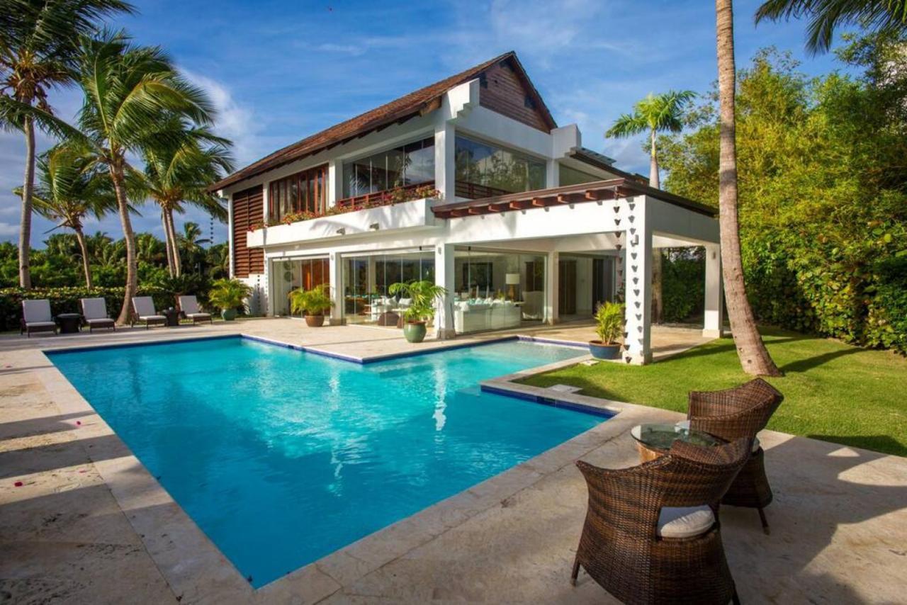 Casa Crystal Luxury Golf Front With Staff Pool