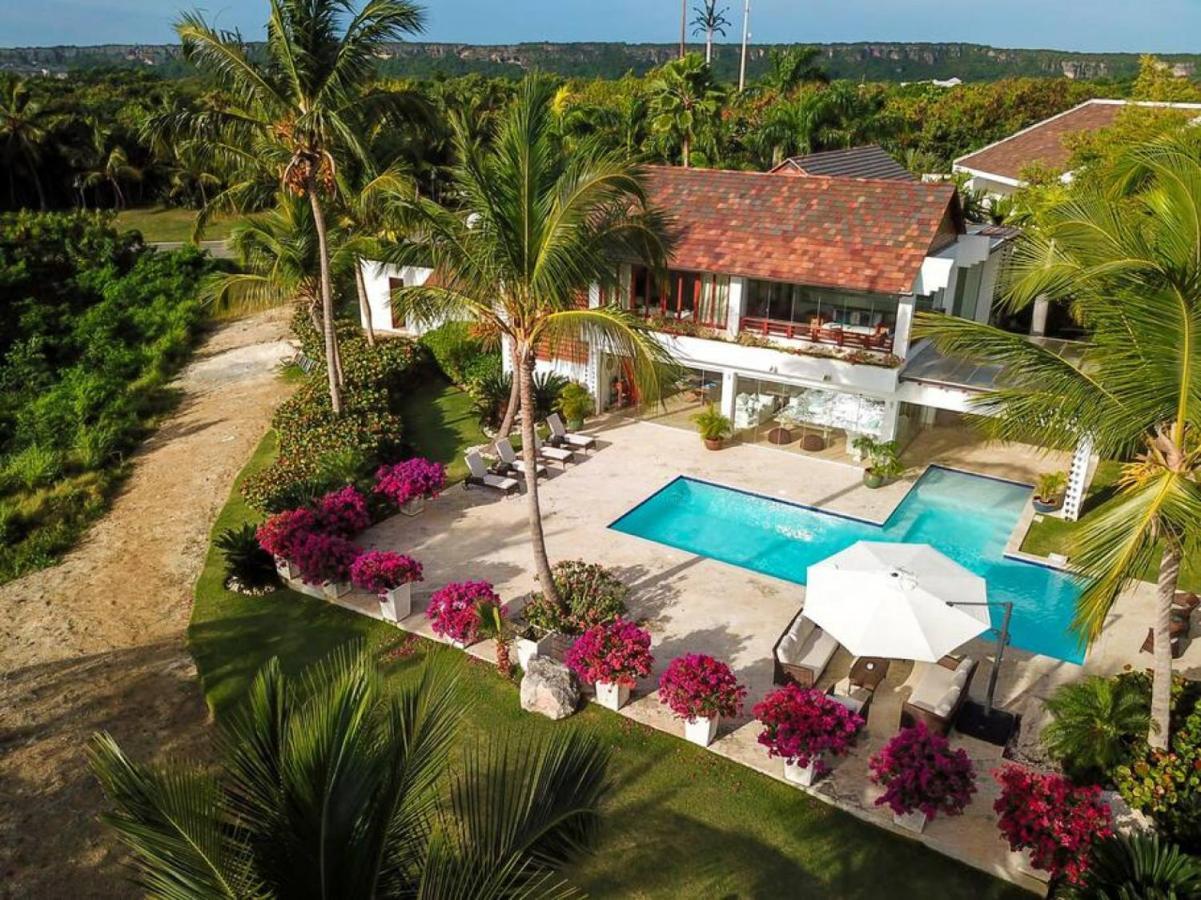 Casa Crystal Luxury Golf Front With Staff Pool Villa *