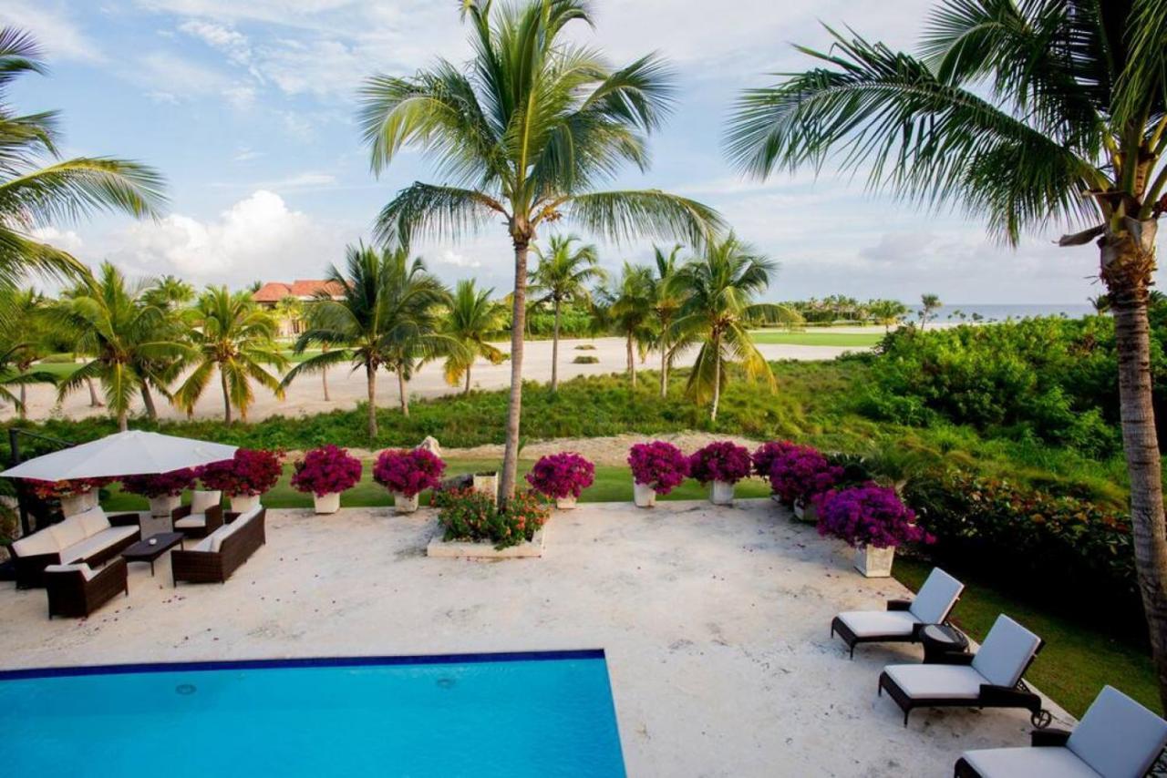 Casa Crystal Luxury Golf Front With Staff Pool Villa Punta Cana