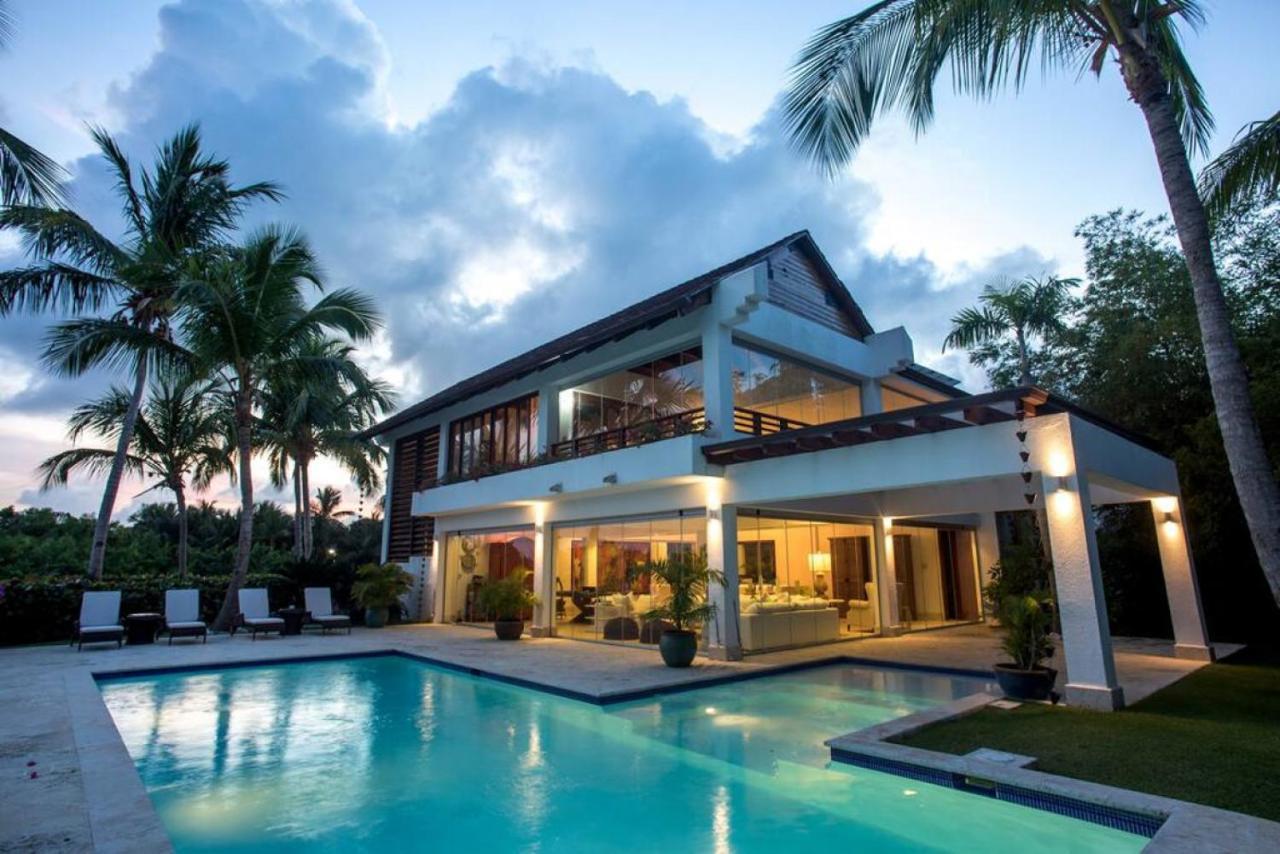 Casa Crystal Luxury Golf Front With Staff Pool Villa