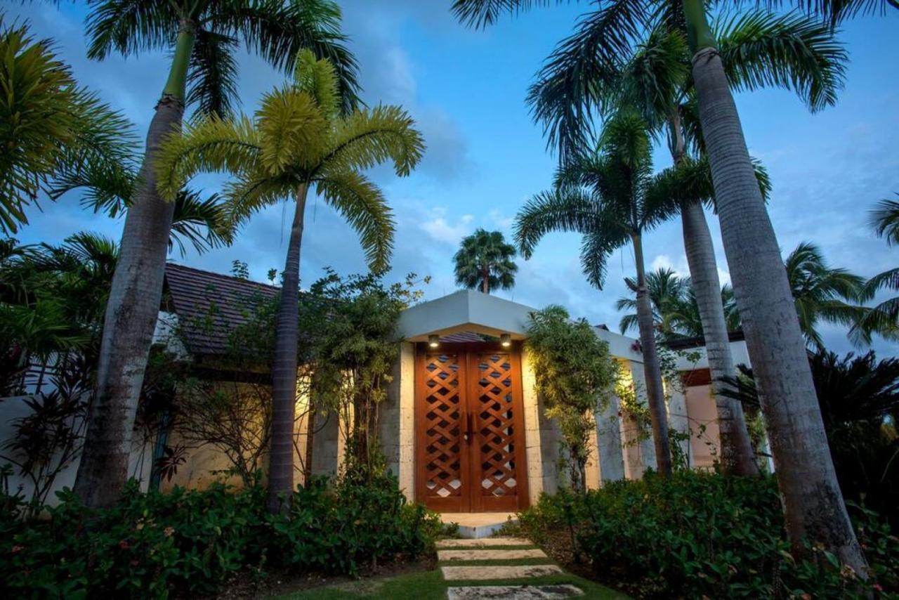 Villa Casa Crystal Luxury Golf Front With Staff Pool *