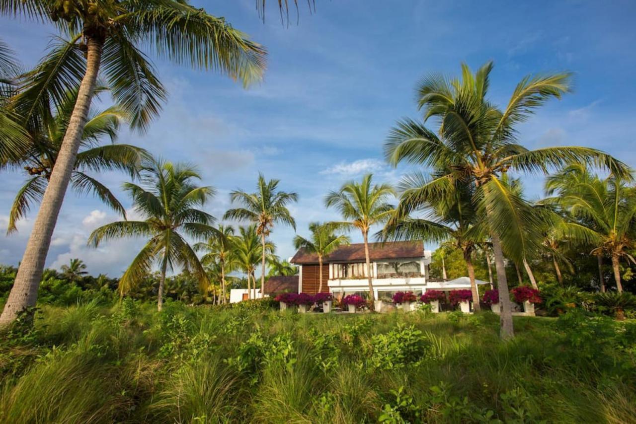 Villa Casa Crystal Luxury Golf Front With Staff Pool *