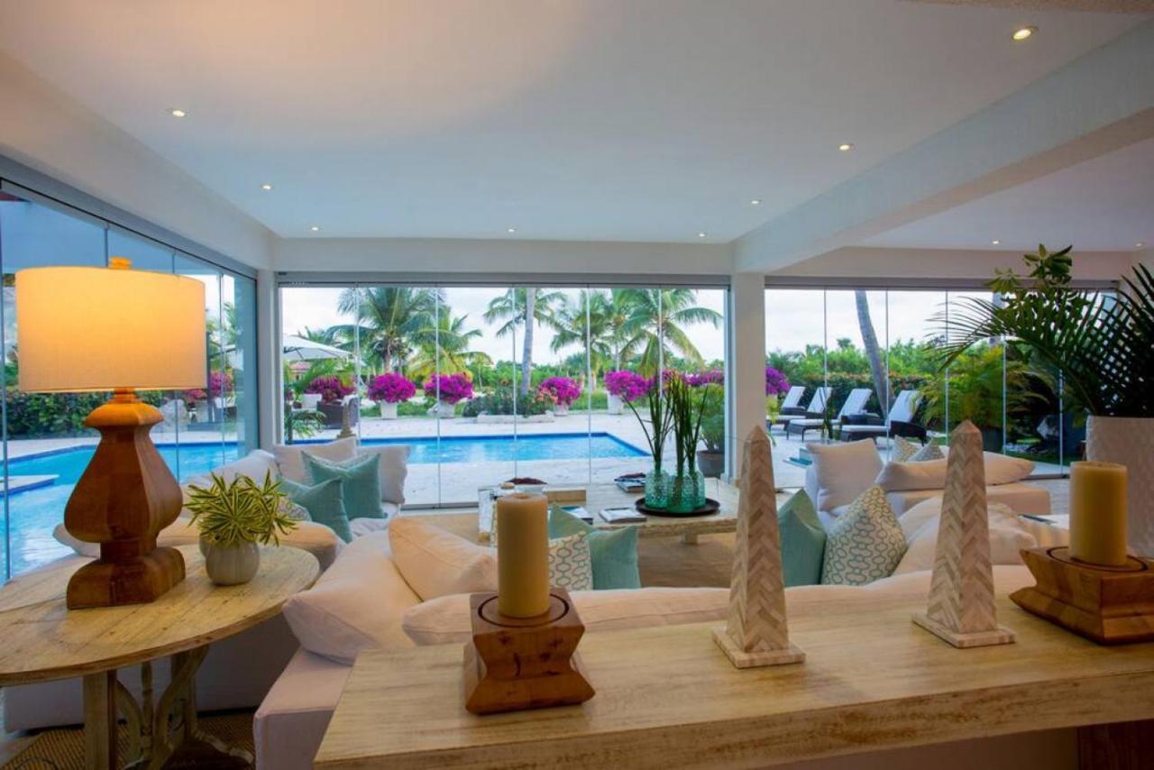 Casa Crystal Luxury Golf Front With Staff Pool