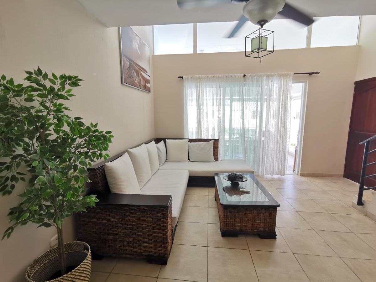 Hotel Deluxe Villas Bavaro & - Price For Long Term Vacation