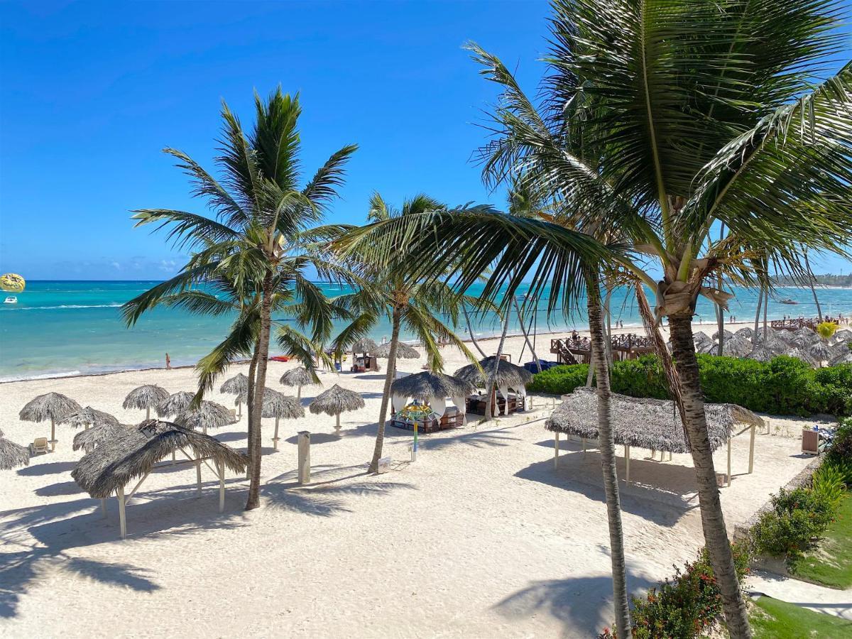 Corales Villas And Suites - Club, Spa, Restaurants Hotel