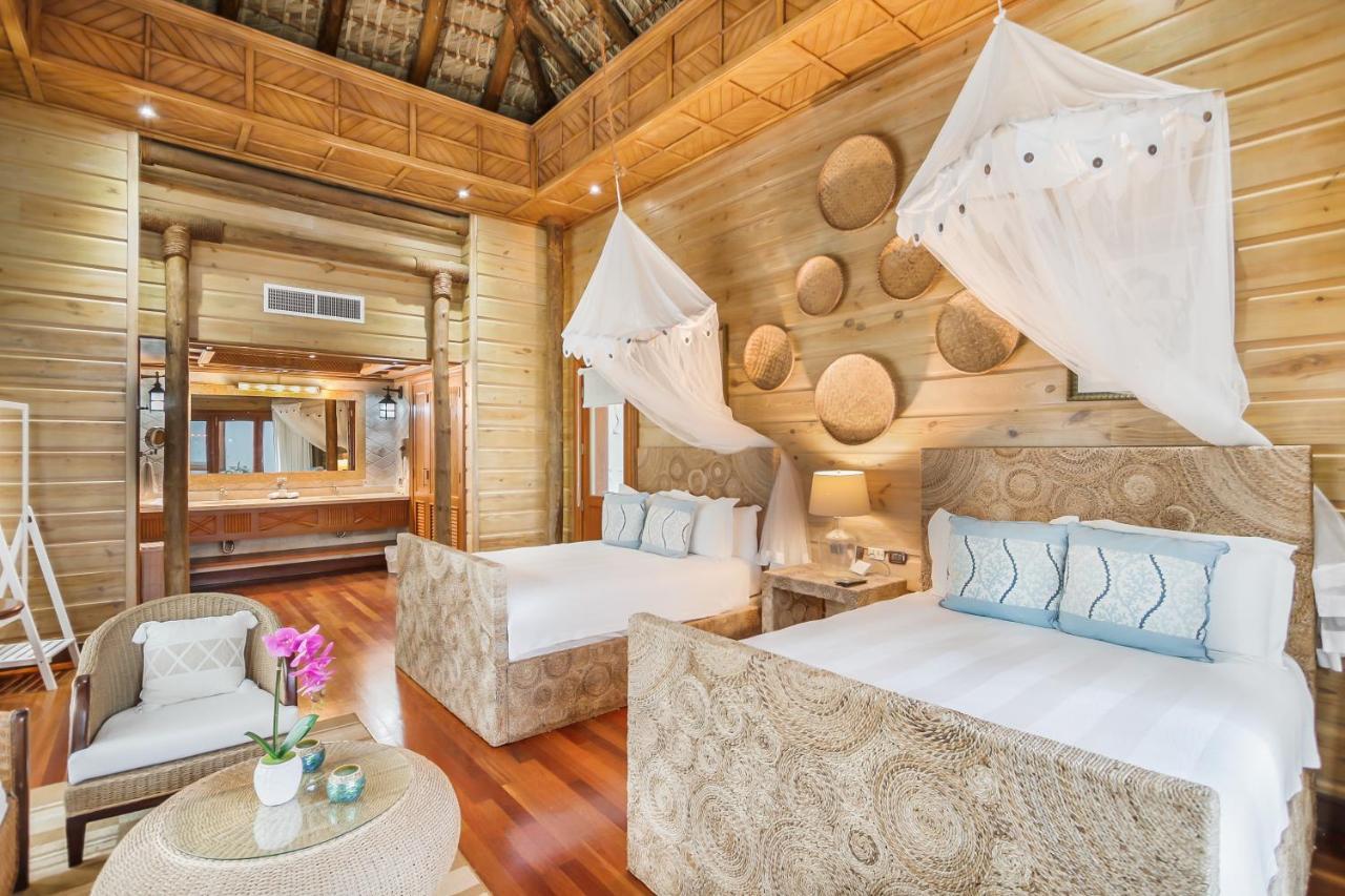 Villa 5br Cap Cana With Ocean & Golf Views, Chef, Maid, Butler, Pool, Jacuzzi, And Club Access