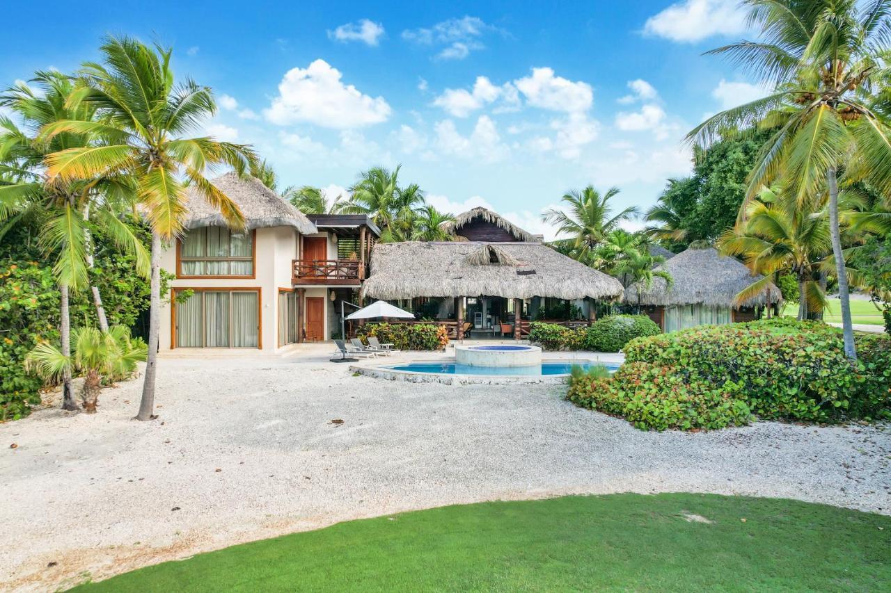 5br Cap Cana With Ocean & Golf Views, Chef, Maid, Butler, Pool, Jacuzzi, And Club Access Villa *