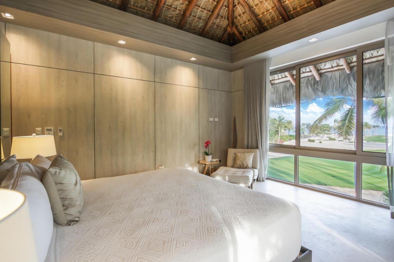 Villa 5br Cap Cana With Ocean & Golf Views, Chef, Maid, Butler, Pool, Jacuzzi, And Club Access Punta Cana