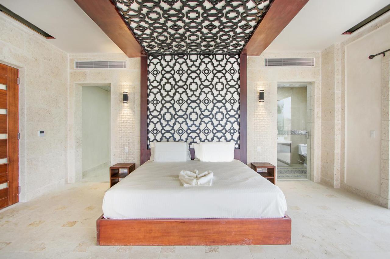Villa Luxurious 12-bedroom Cap Cana With Private & Full Staff *