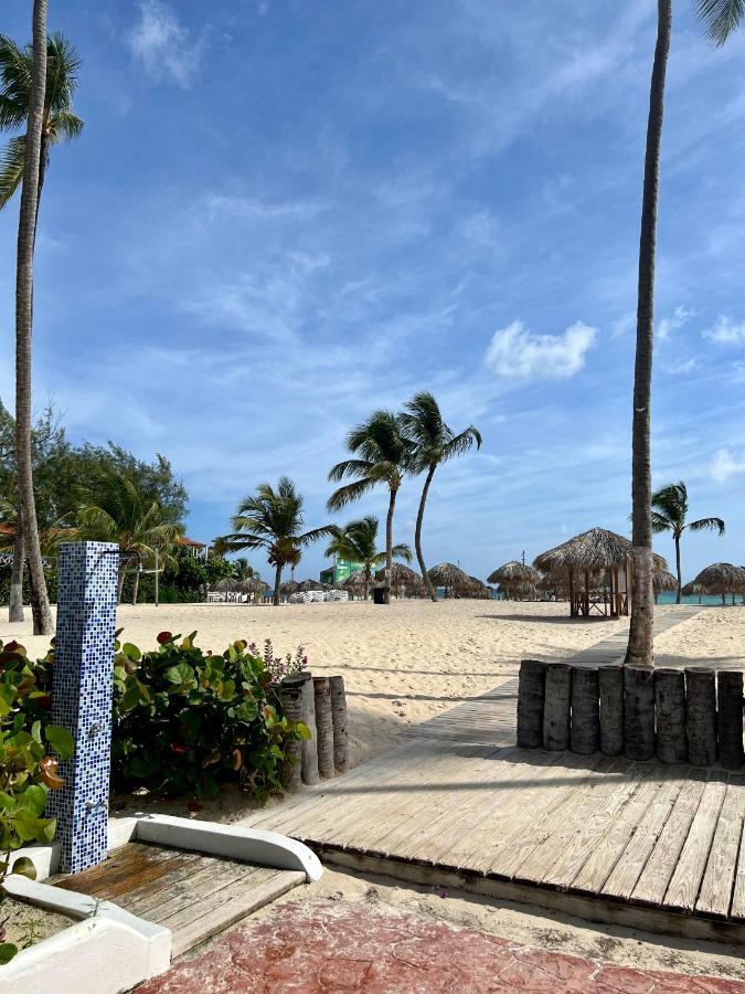 Fully Renovated Beachfront 1br In The Gated Stanza Mare Community With A Private Beach, Pool, Onsite Restaurant And Modern Amenities Such As Refrigerator, Dishwasher, Filtered Water, Microwave, Bbq, Washer Dryer, Bamboo Linens, Free Wi-fi