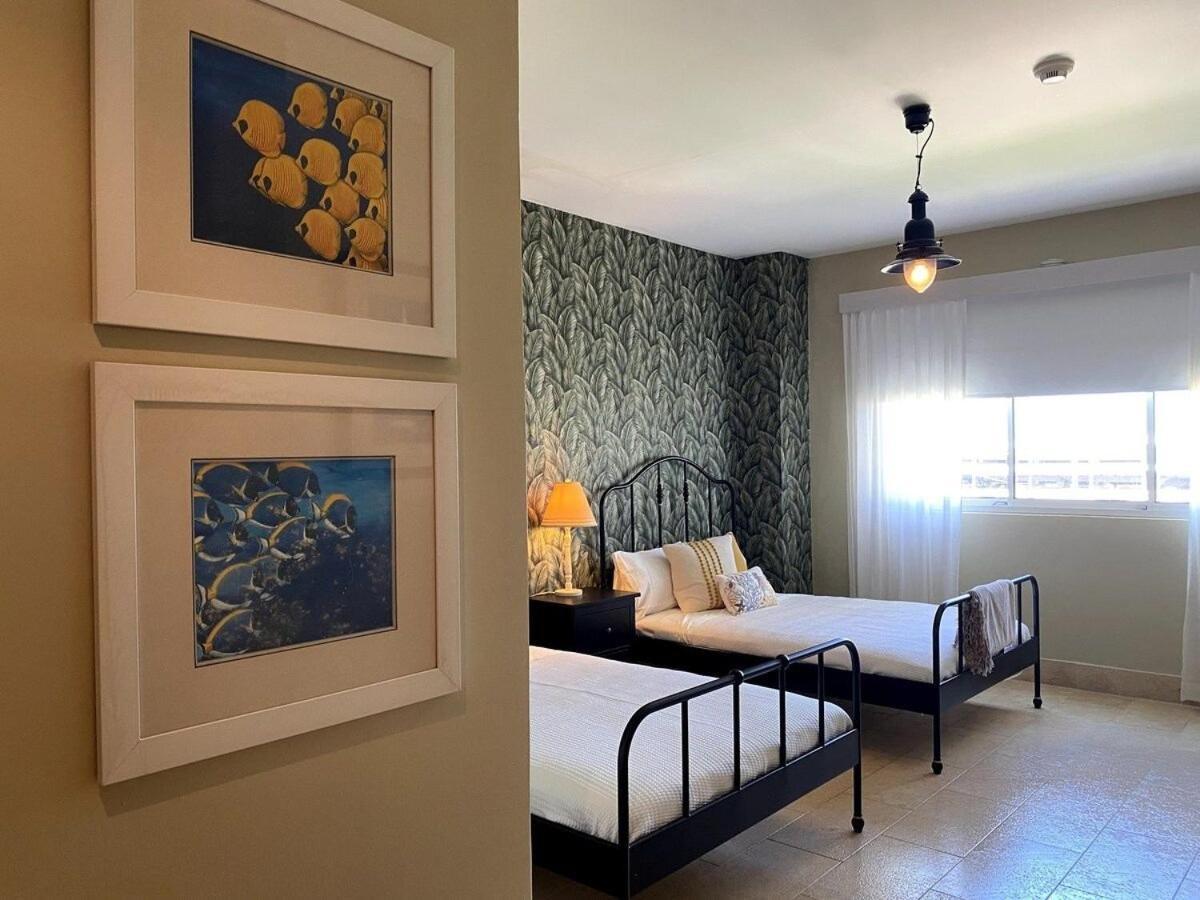 Exclusivos Con Vista A La Playa En Aquamarina, Cap Cana