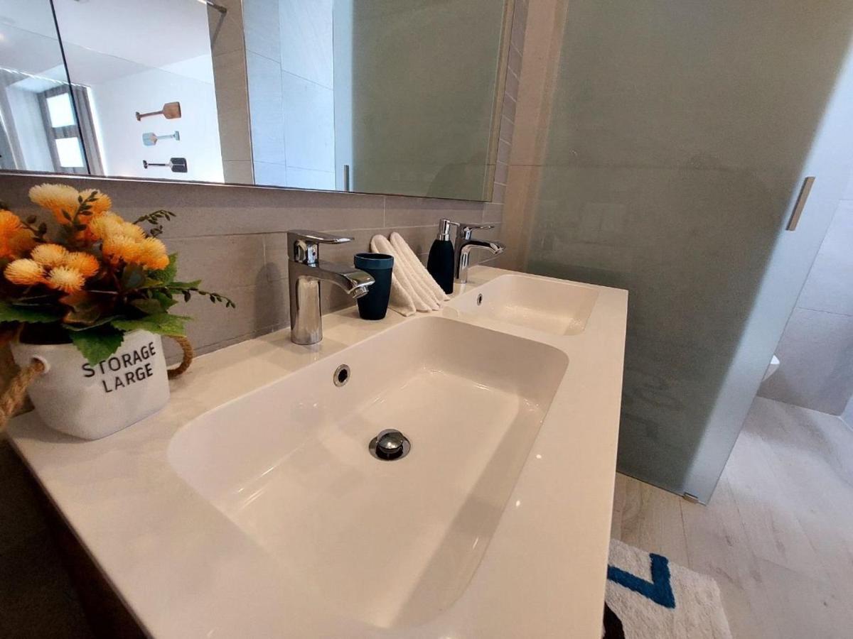 Seaside Luxury 1bdr Paseo Playa Coral D-306 Apartamento *