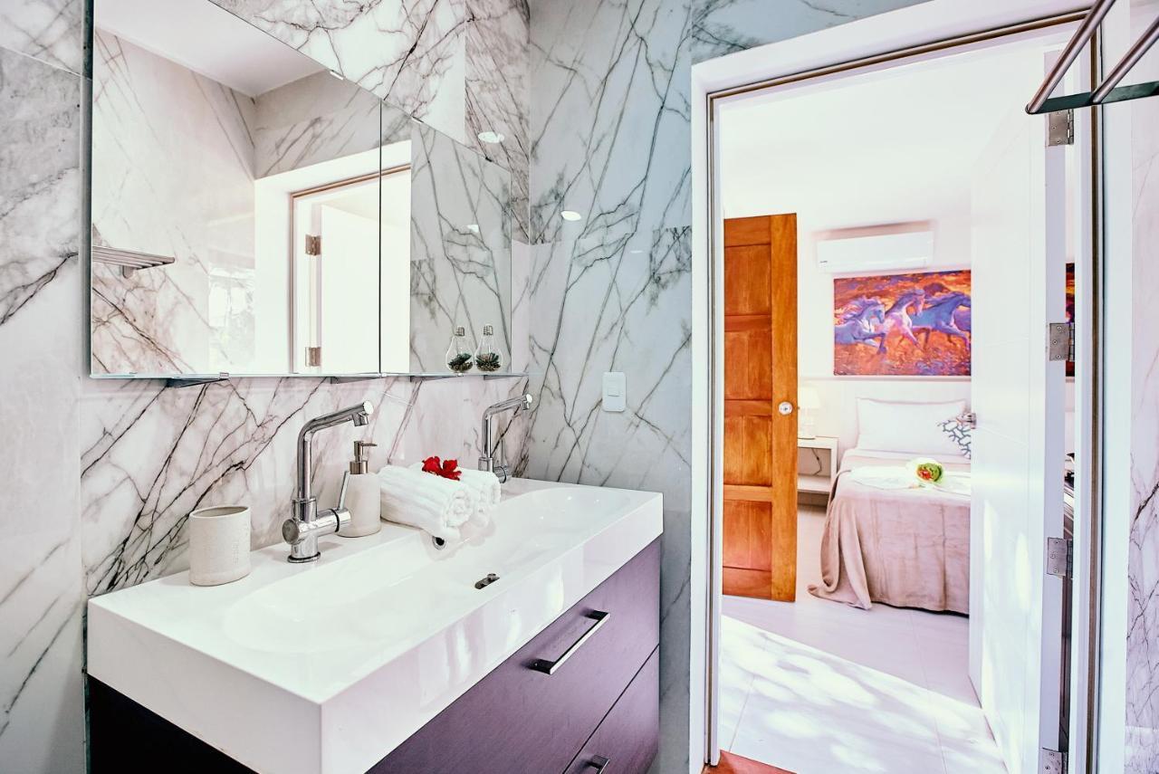 Apartahotel Piazzetta Steps From Bavaro Beach With Pool Access Punta Cana