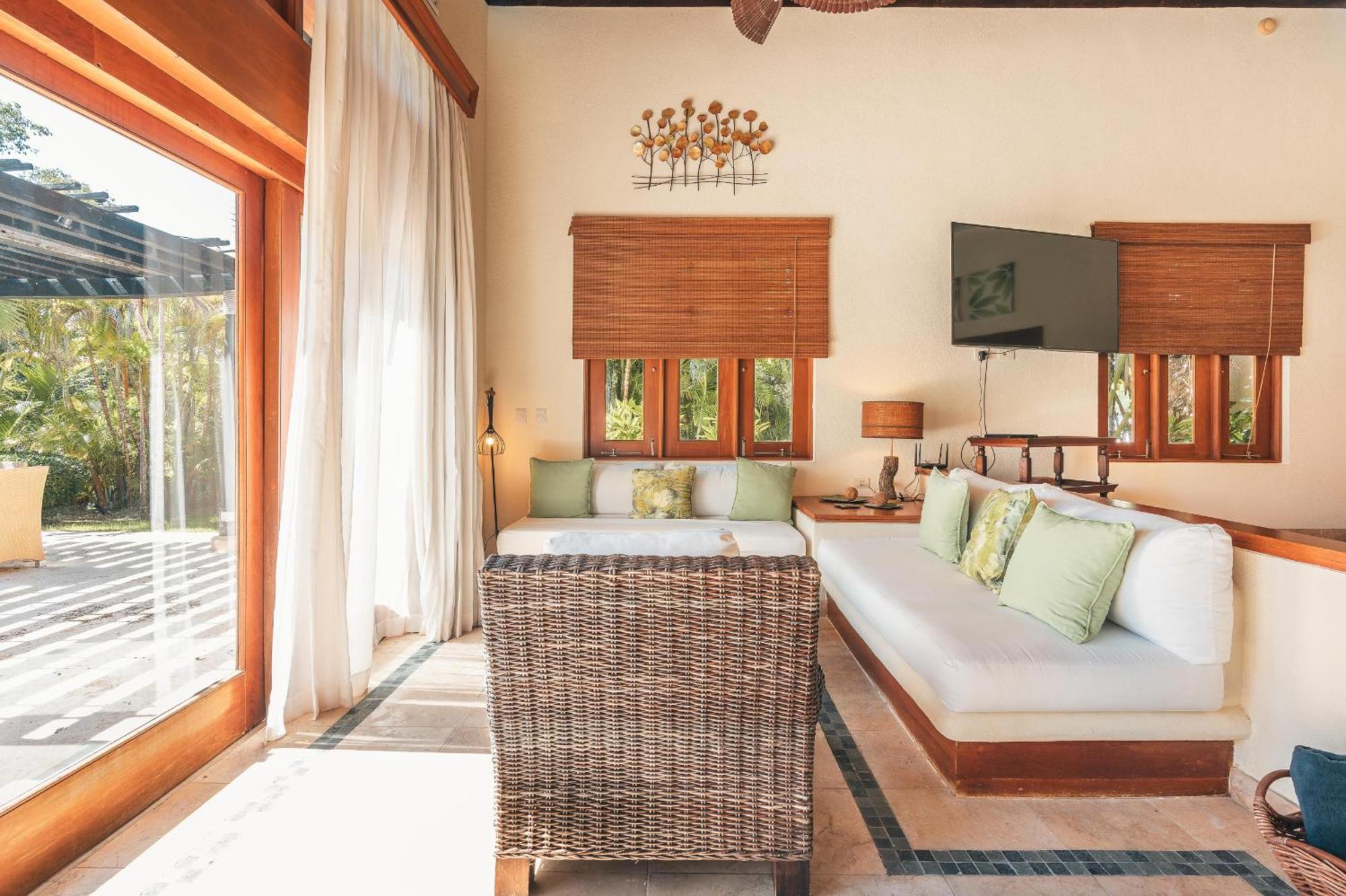 Newly Added Tropical Bungalow At Green Village *
