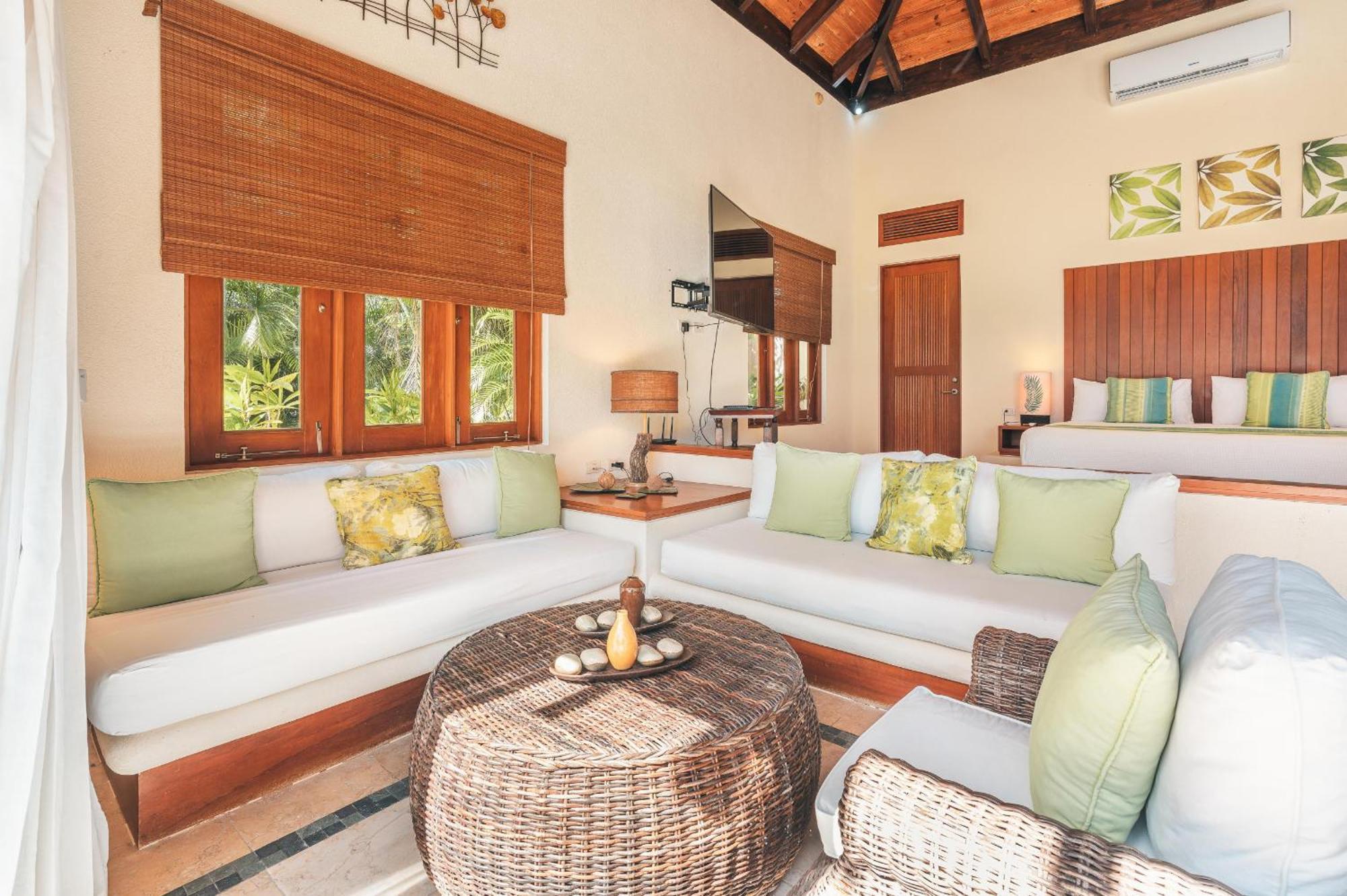 Newly Added Tropical Bungalow At Green Village