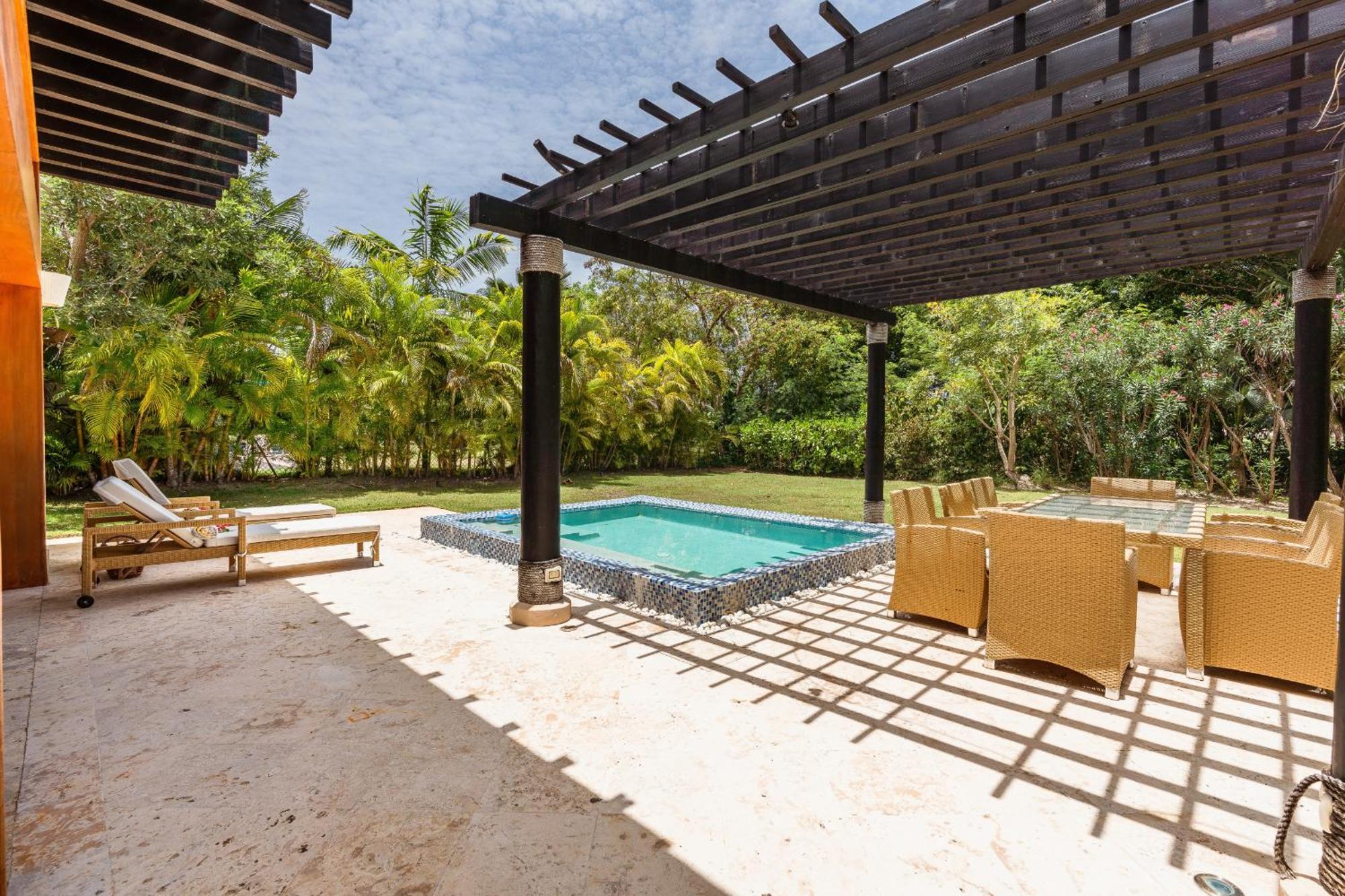 Newly Added Tropical Bungalow At Green Village *