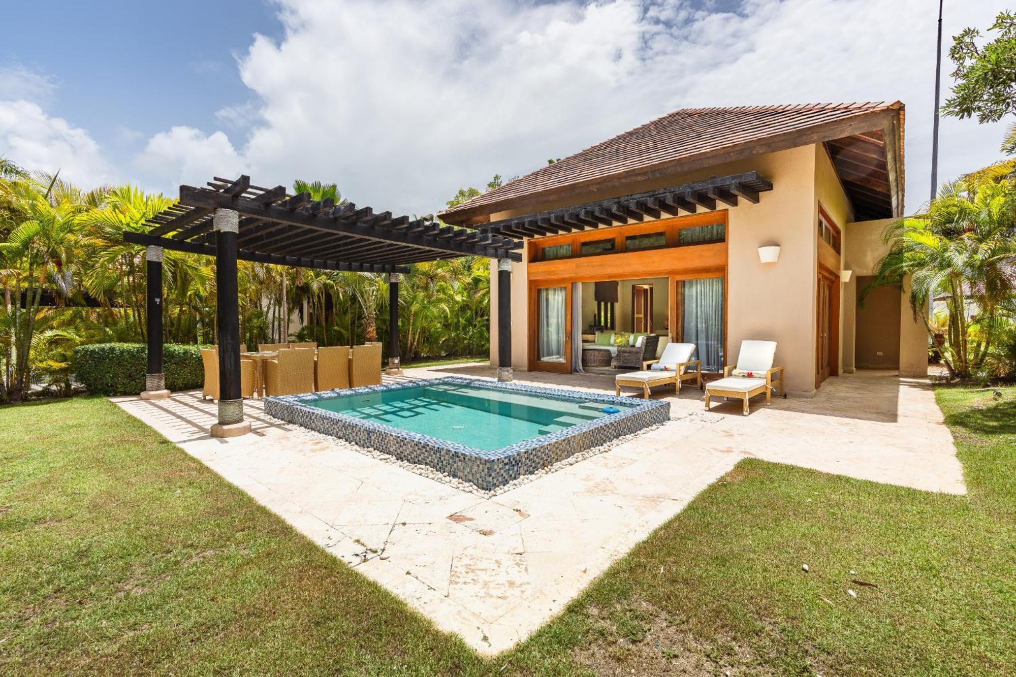 Сasa de vacaciones Newly Added Tropical Bungalow At Green Village Punta Cana