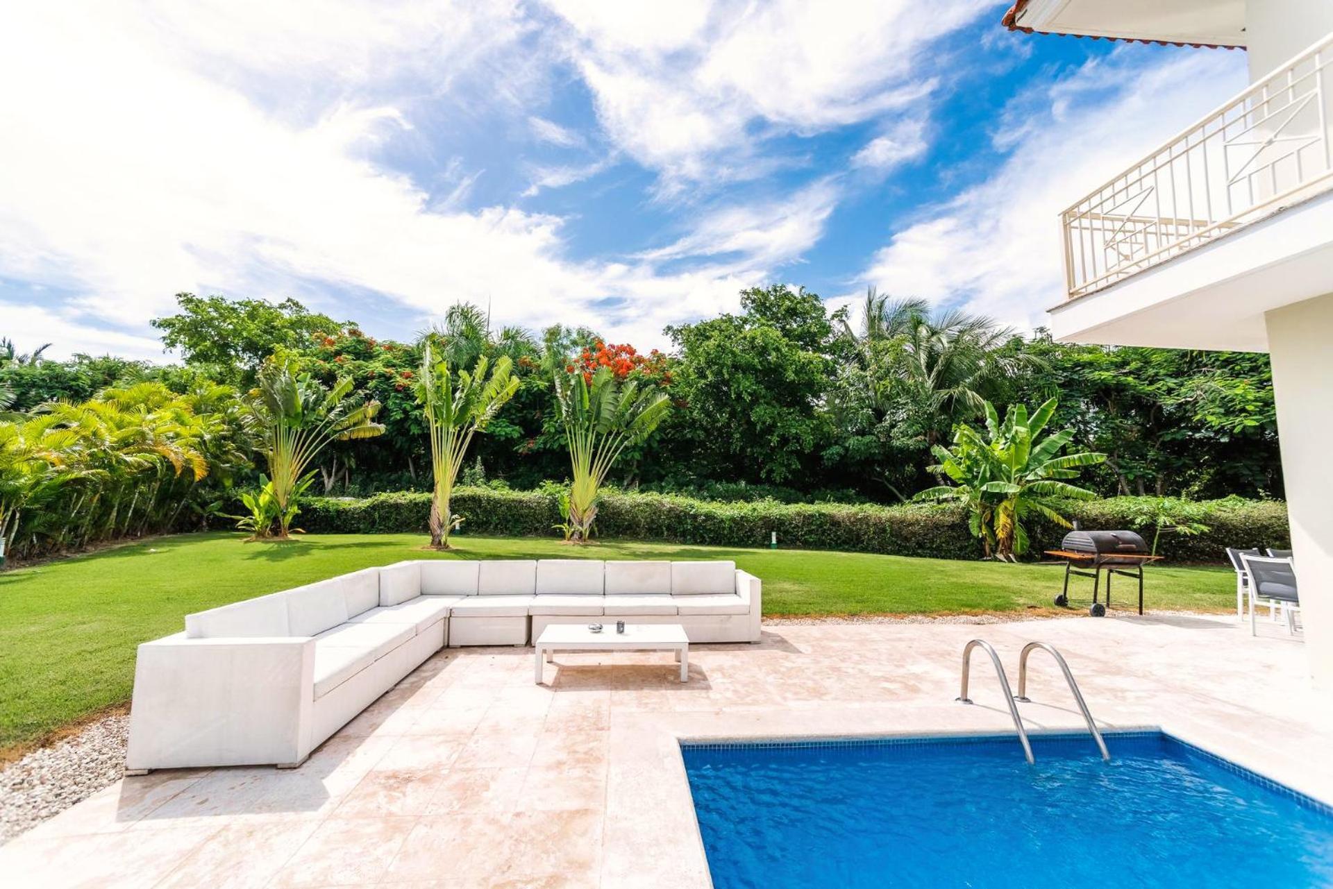 Villa Luxury Private With Pool, Private Beach, Bbq *