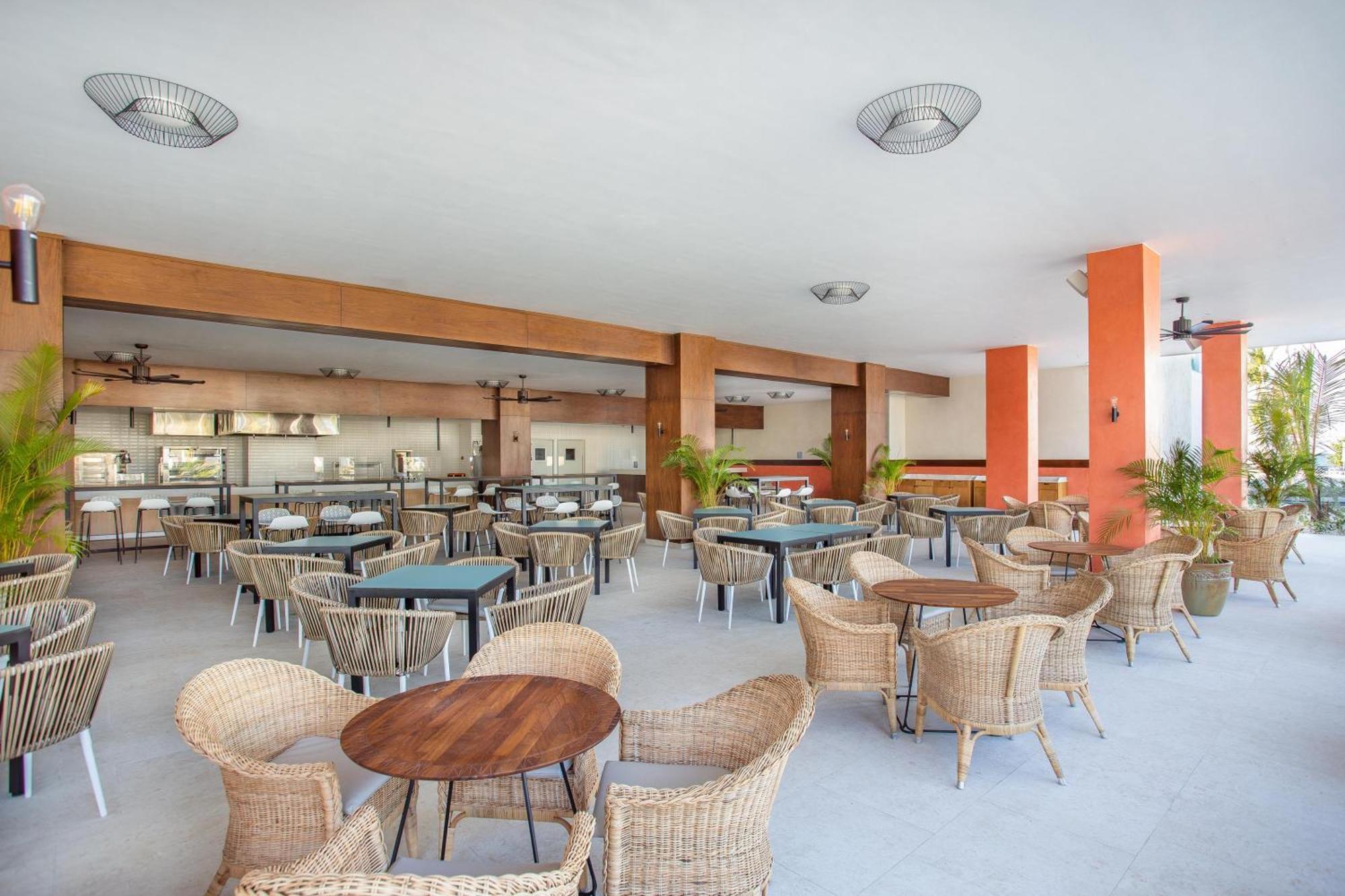 Resort Serenade Beach&spa