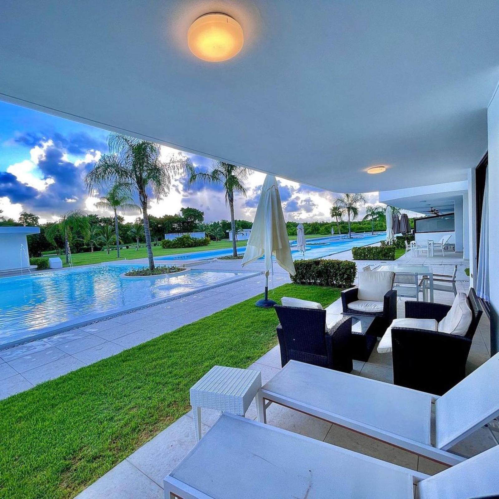 Apartment Hermoso Cana Rock Star Acceso Directo A La Piscina C-105, C-106, B-102 Y B-104 Punta Cana