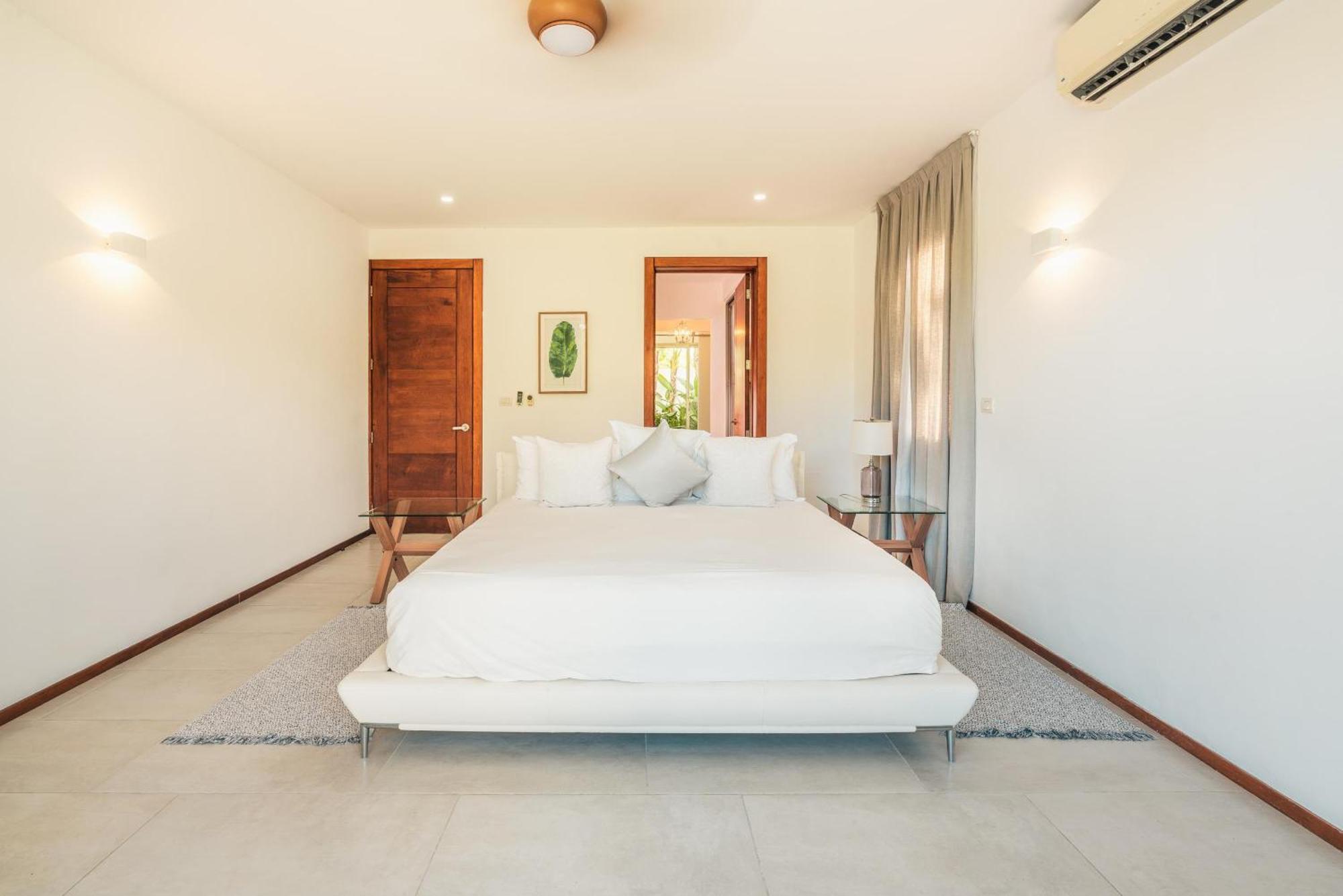 Villa Luxurious And Modern With Pool At Yarari Punta Cana
