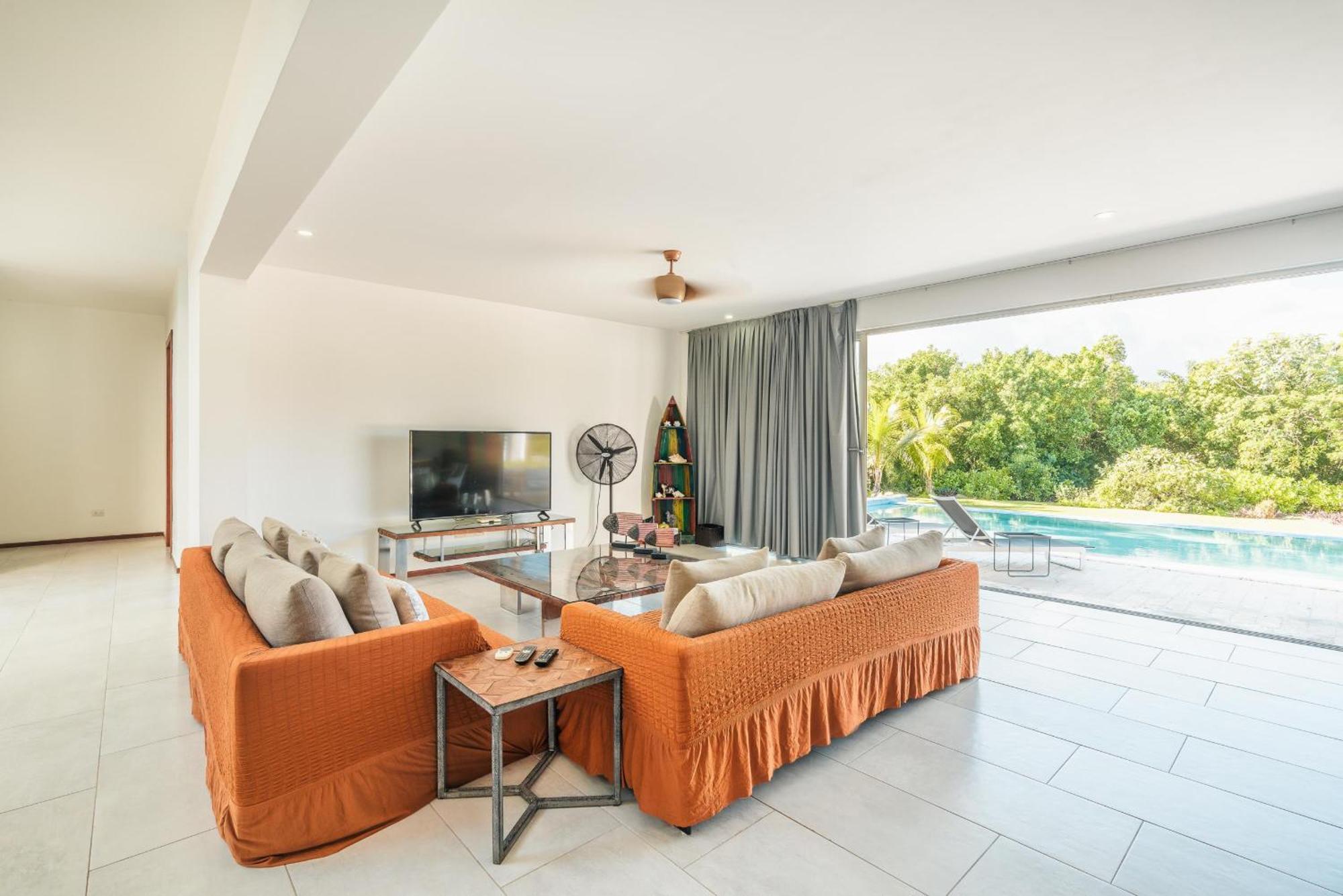Luxurious And Modern With Pool At Yarari Punta Cana