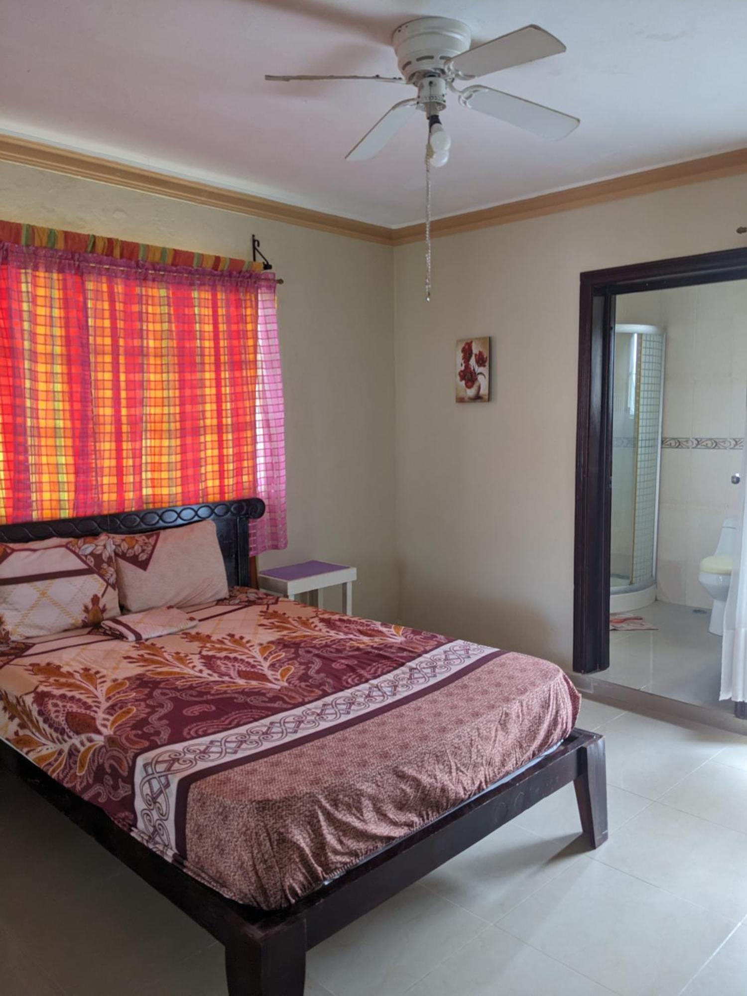 Bed and breakfast White Sands Shared
