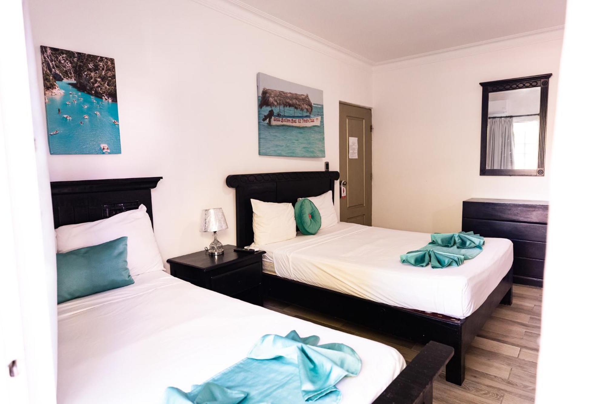 Rosas De Guest house *