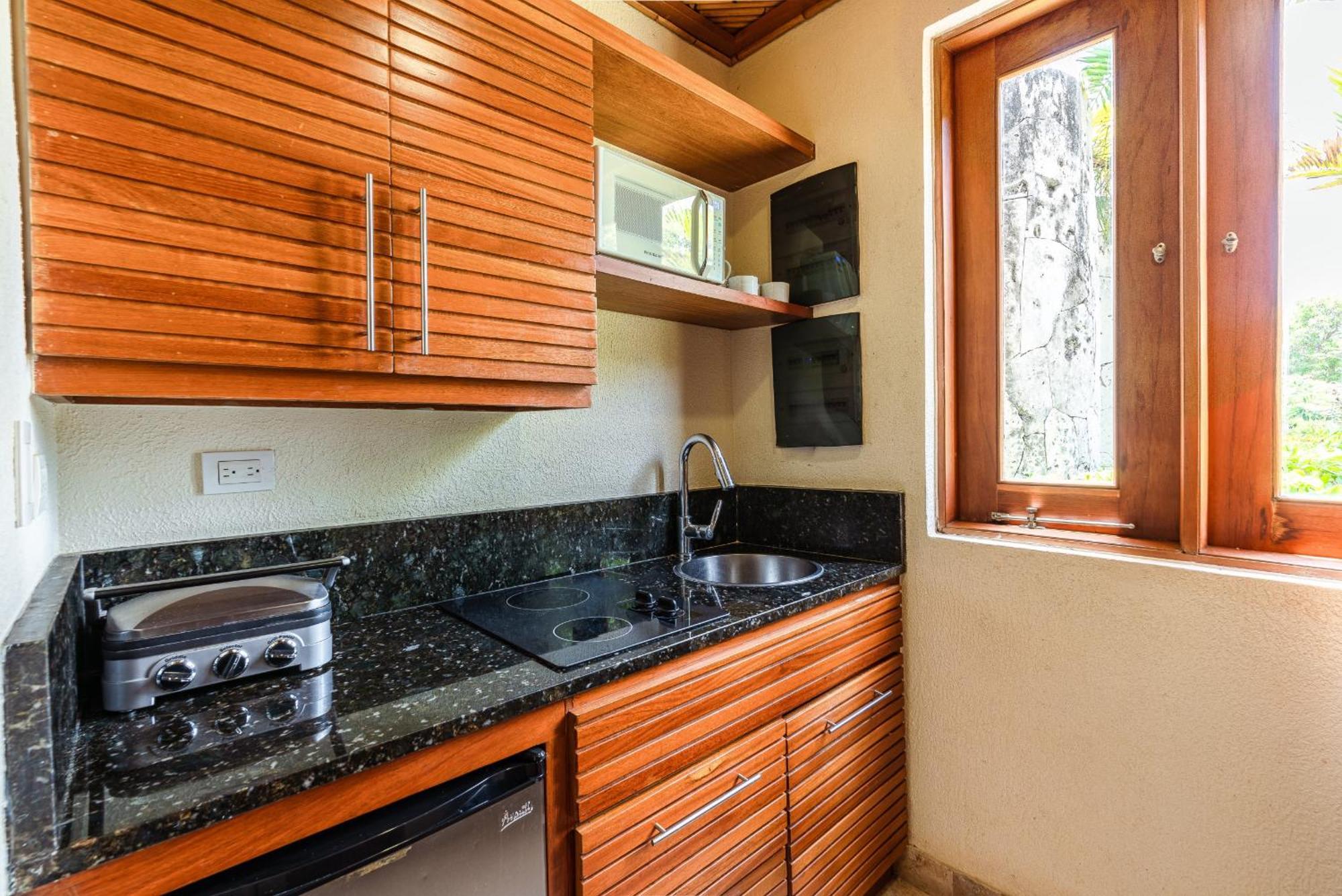 Сasa de vacaciones Newly Added Tropical Bungalow At Green Village *