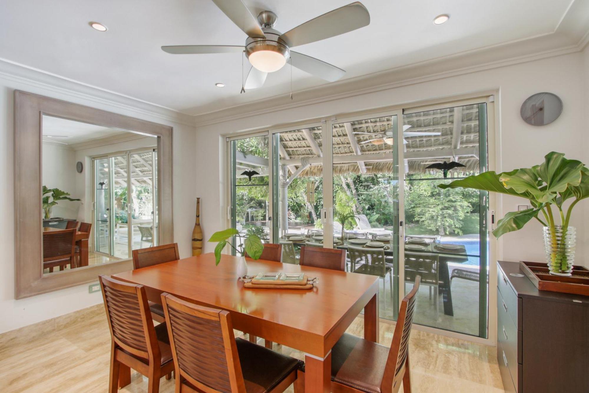 Villa 5-bedroom Pool For Up To 10 People In Puntacana & Club Punta Cana