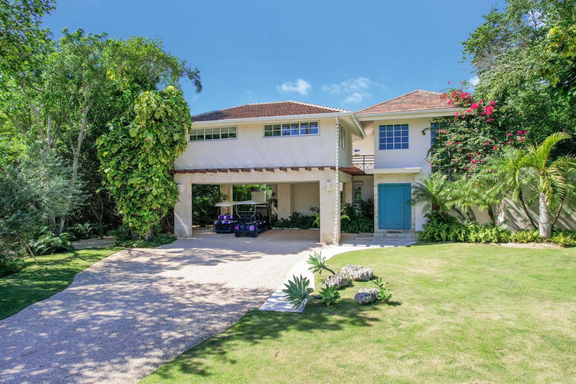 5-bedroom Pool For Up To 10 People In Puntacana & Club