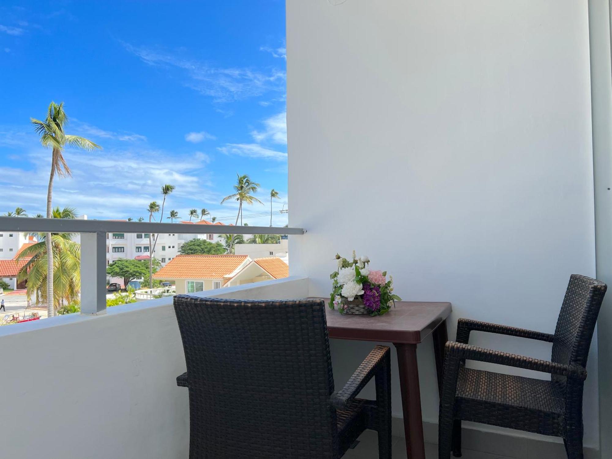 Vacation With Rooftop Pool, Club, Restaurants - Playa Corales Hotel Punta Cana