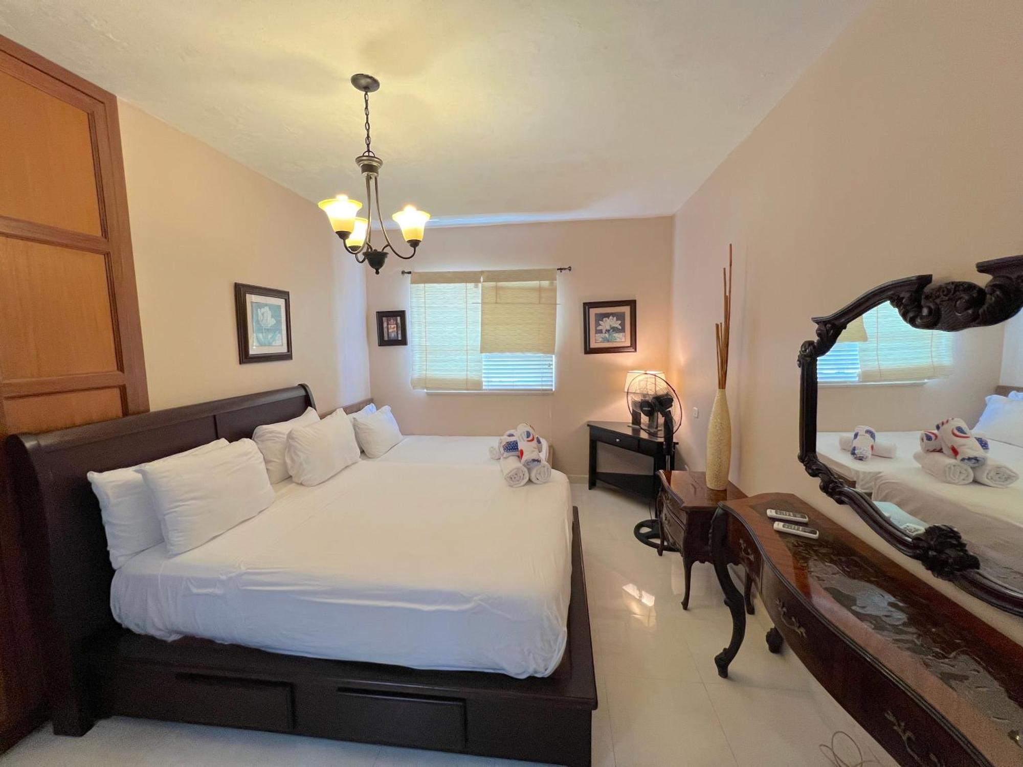 Tropical Village Playa Corales 5*