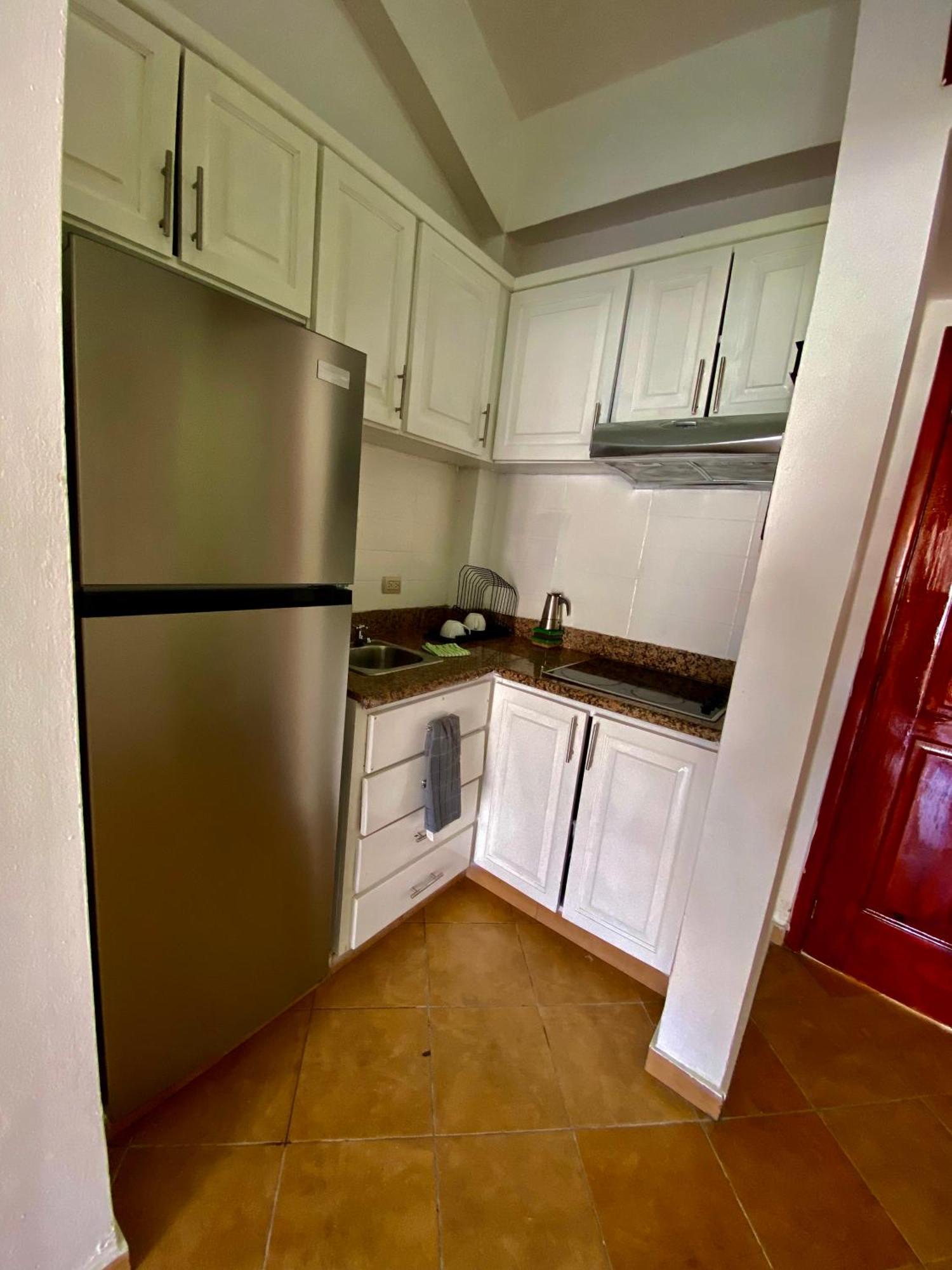 Apartamento Los Corales Amazing Studio Rd Close To The Beach