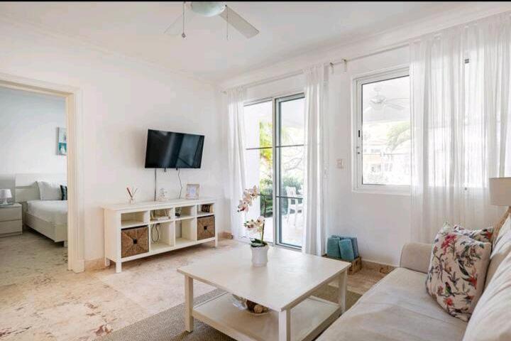 Playa Turquesa - Paradise Front Apartment