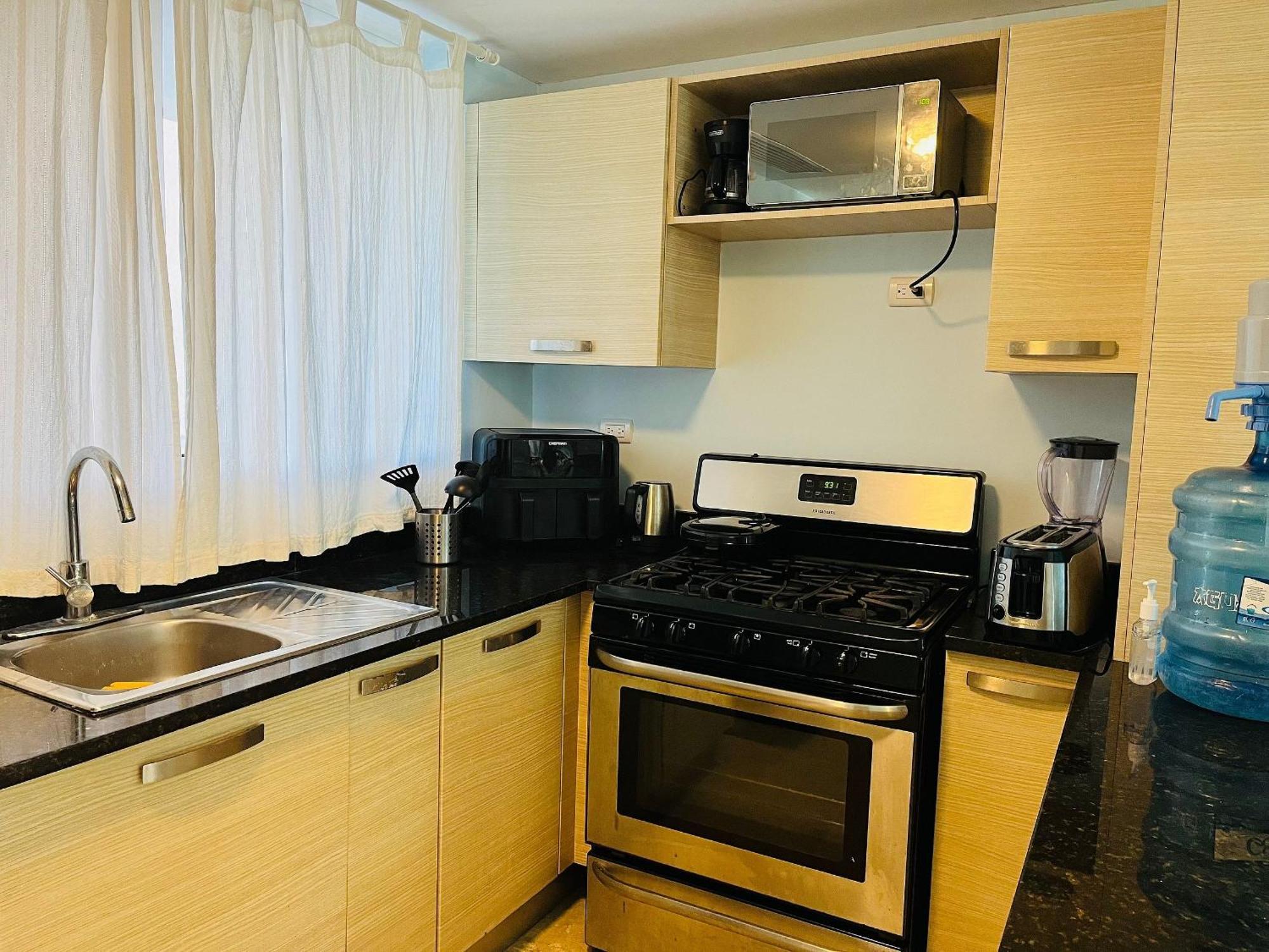 Beauty 1 Bed Pool Views Playa Turquesa O204