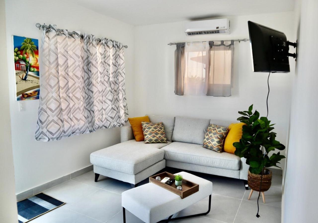 Сasa de vacaciones Newly Built Beautiful 2br House With Yard *
