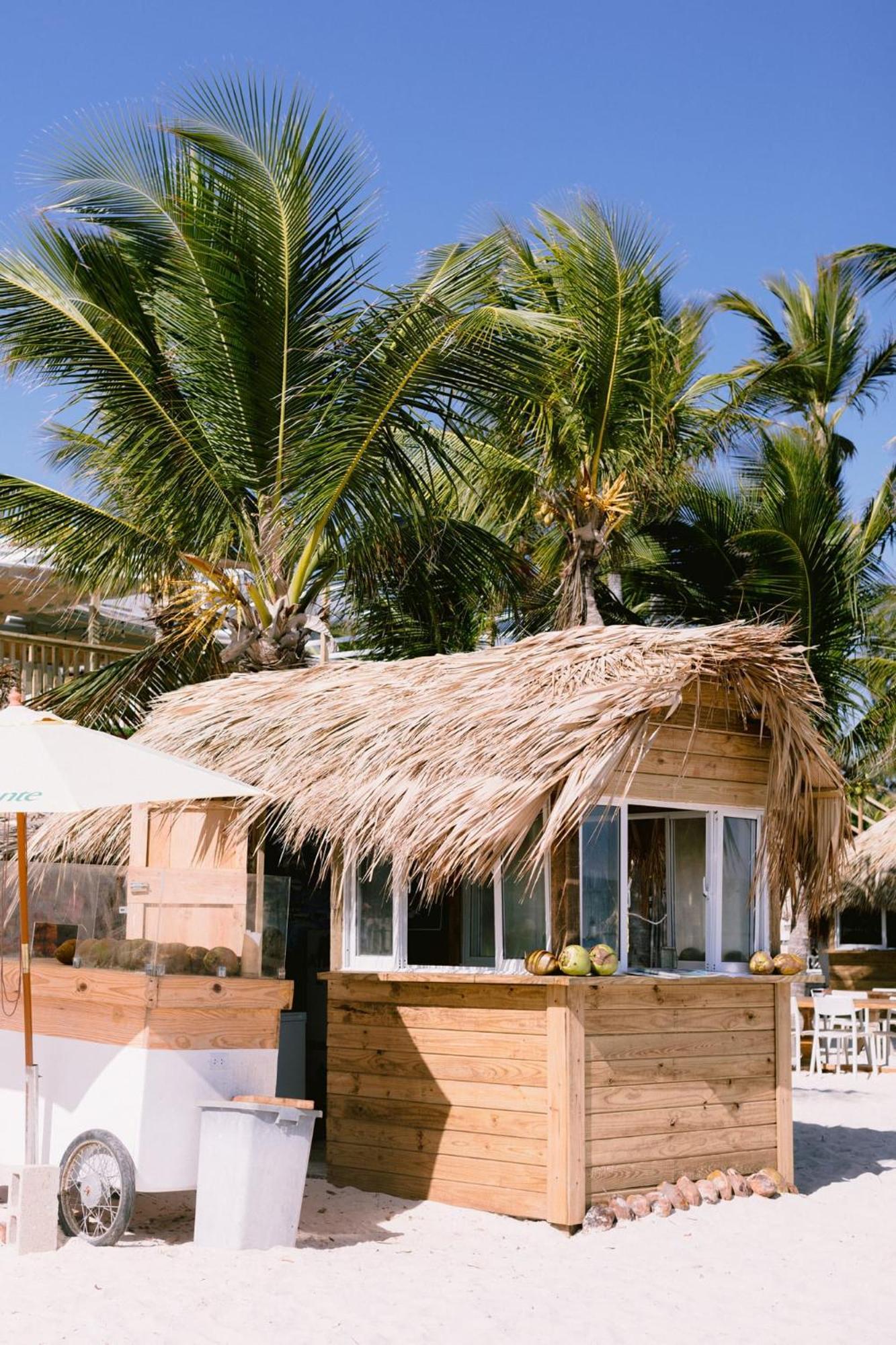 Luxury 3 Bedroom At The *