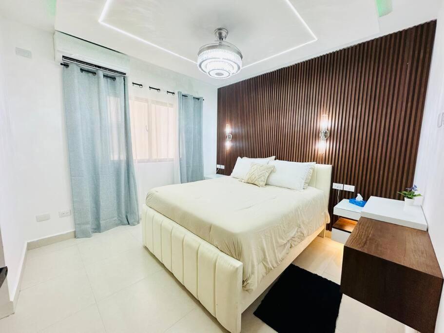 Apartamento Lovely 2 Bed 2 Bath With Pool
