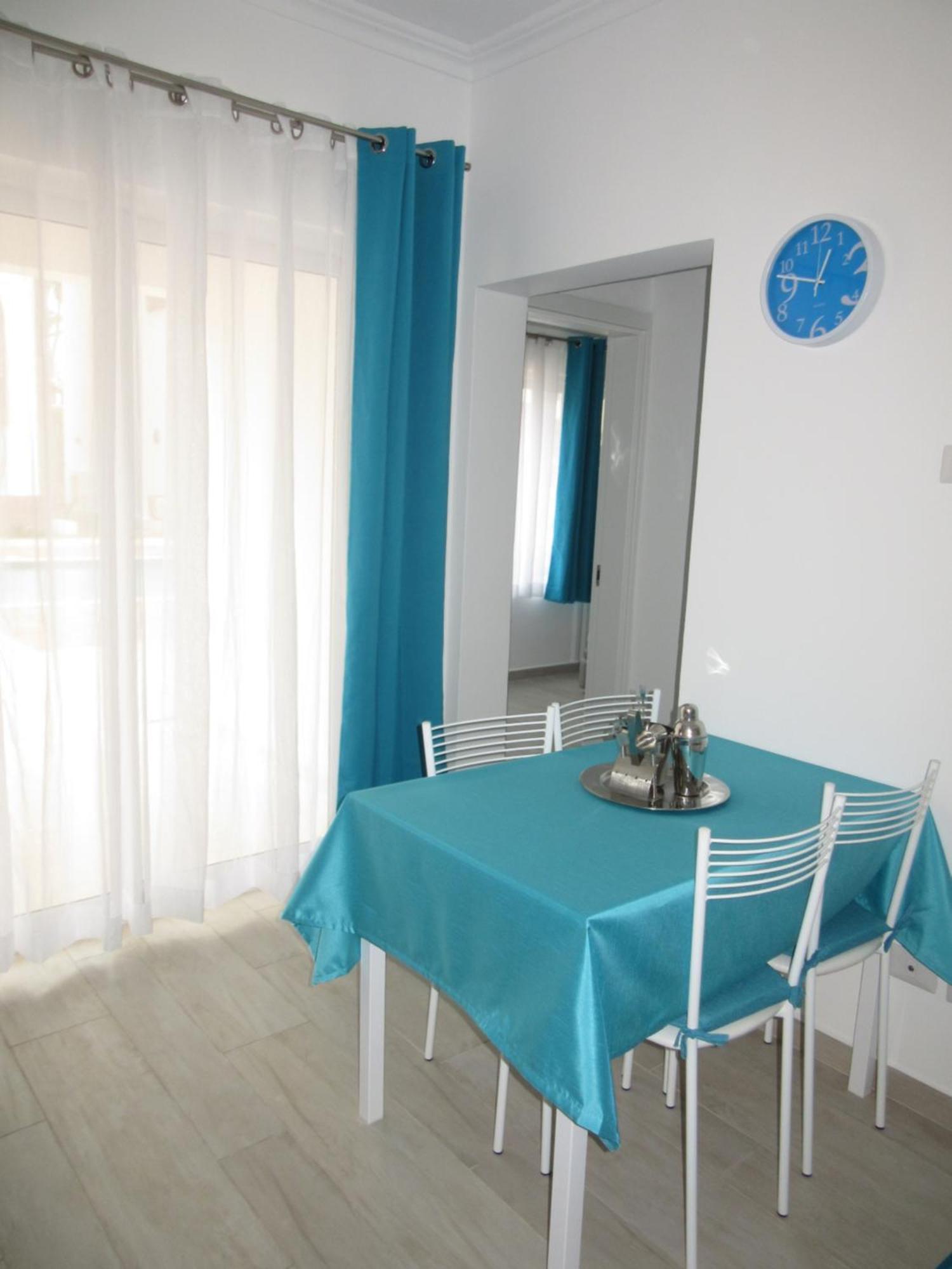 Coral Village 1 - Caribbean Apartments, & Pool Apartamento