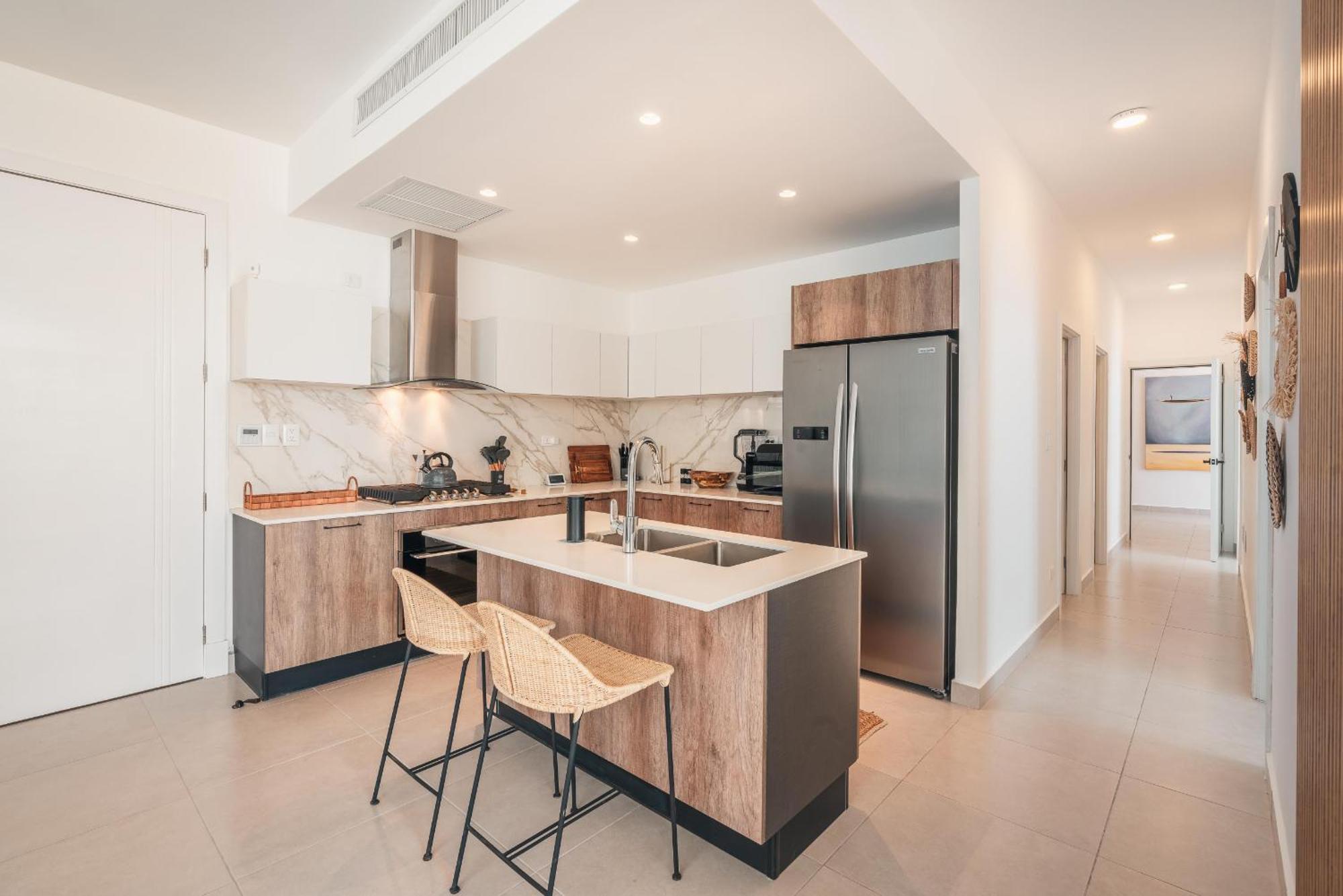 Comfortable 3-br At Cap Azz