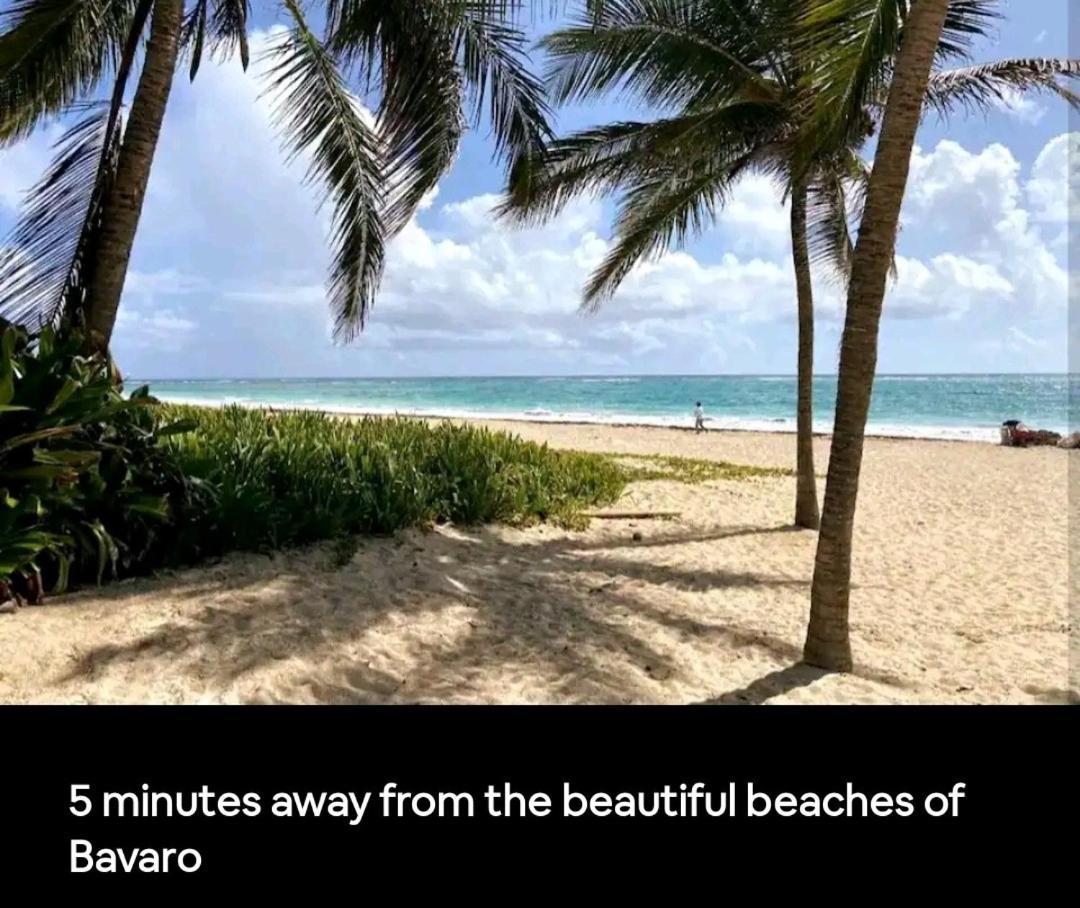 Enticing In Paradise *