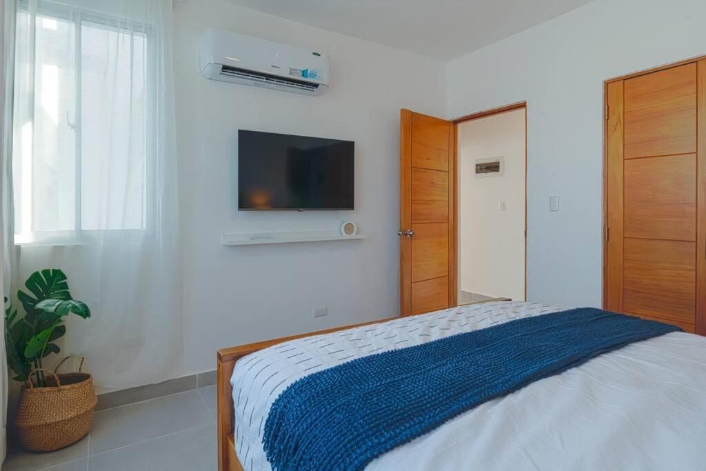 Apartamento White Sands Condo, Beach, Wi-fi, Pool *