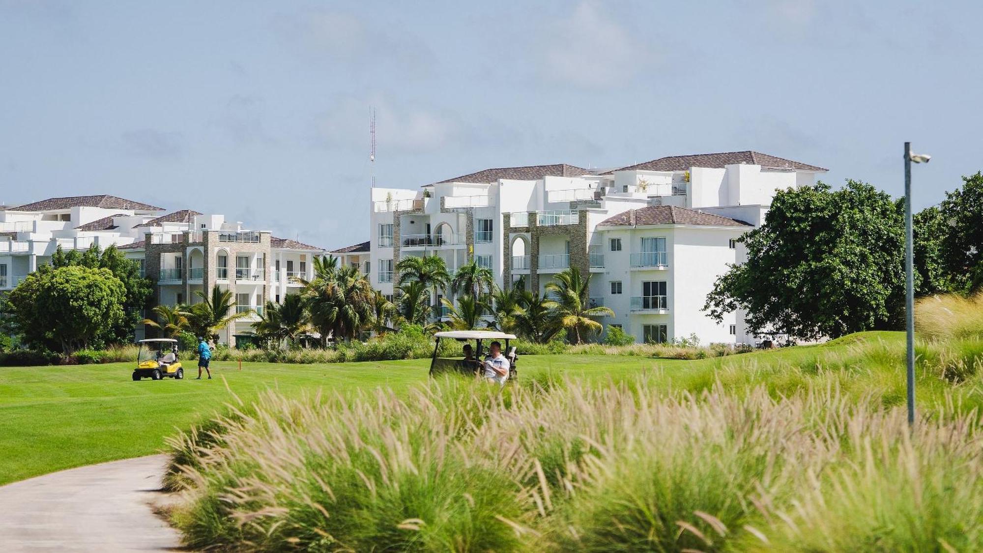 Relax Apto Pool And Golf View In Hard Rock Golf Apartamento