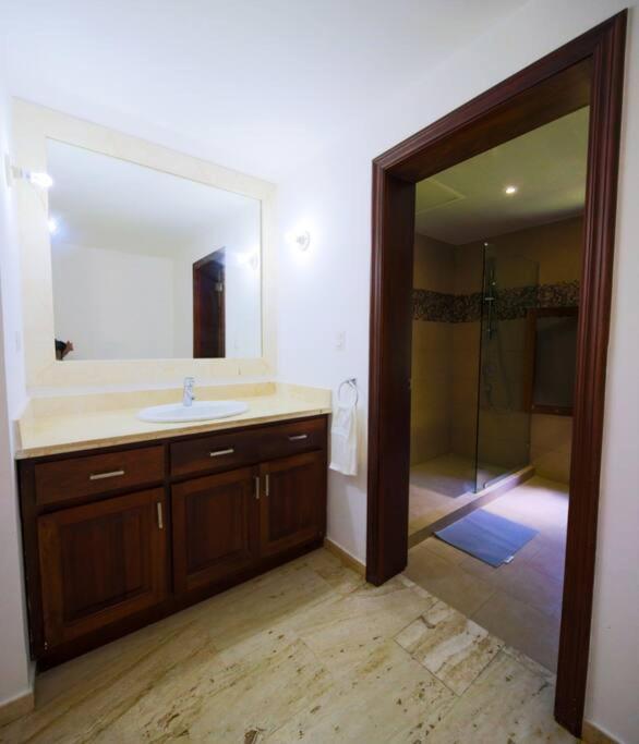 5 Bdr Pool Golf Club Apartamento