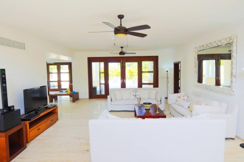 5 Bdr Pool Golf Club Apartamento *